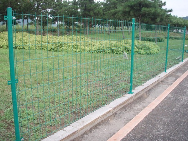 道路护栏网